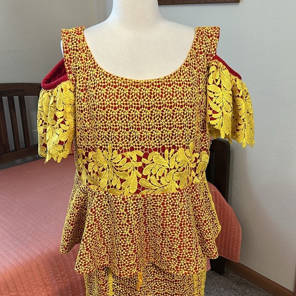 Vibrant African Ankara Style Lace Top & Skirt Set approximate size XL-XXL - Picture 5 of 17